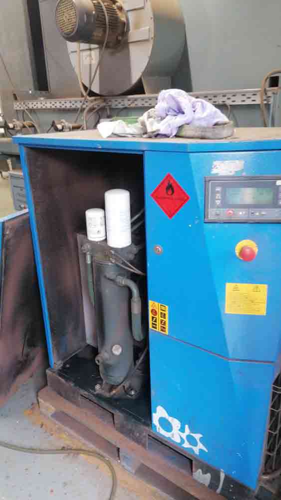 DCS_compressor_filter_change